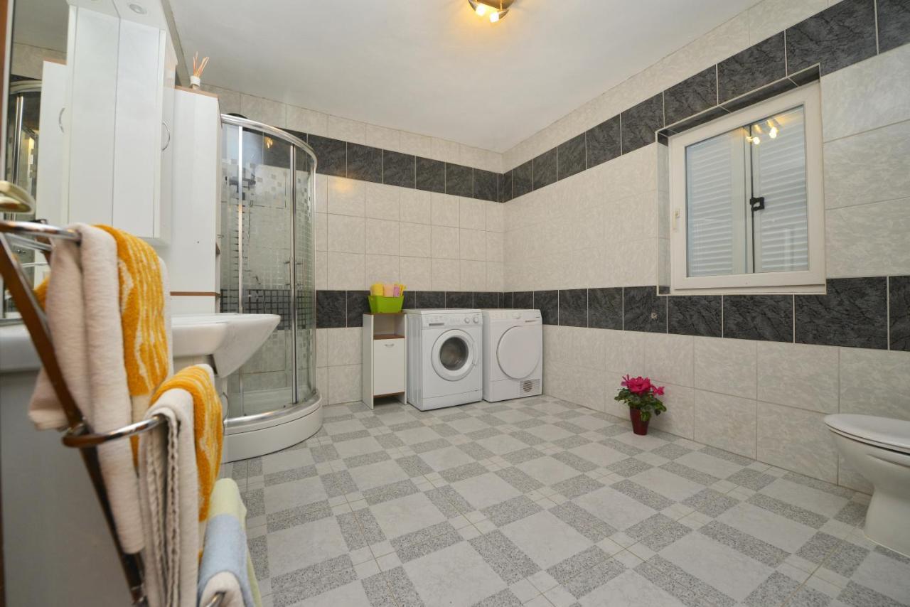Villa Kristina Funtana Kültér fotó