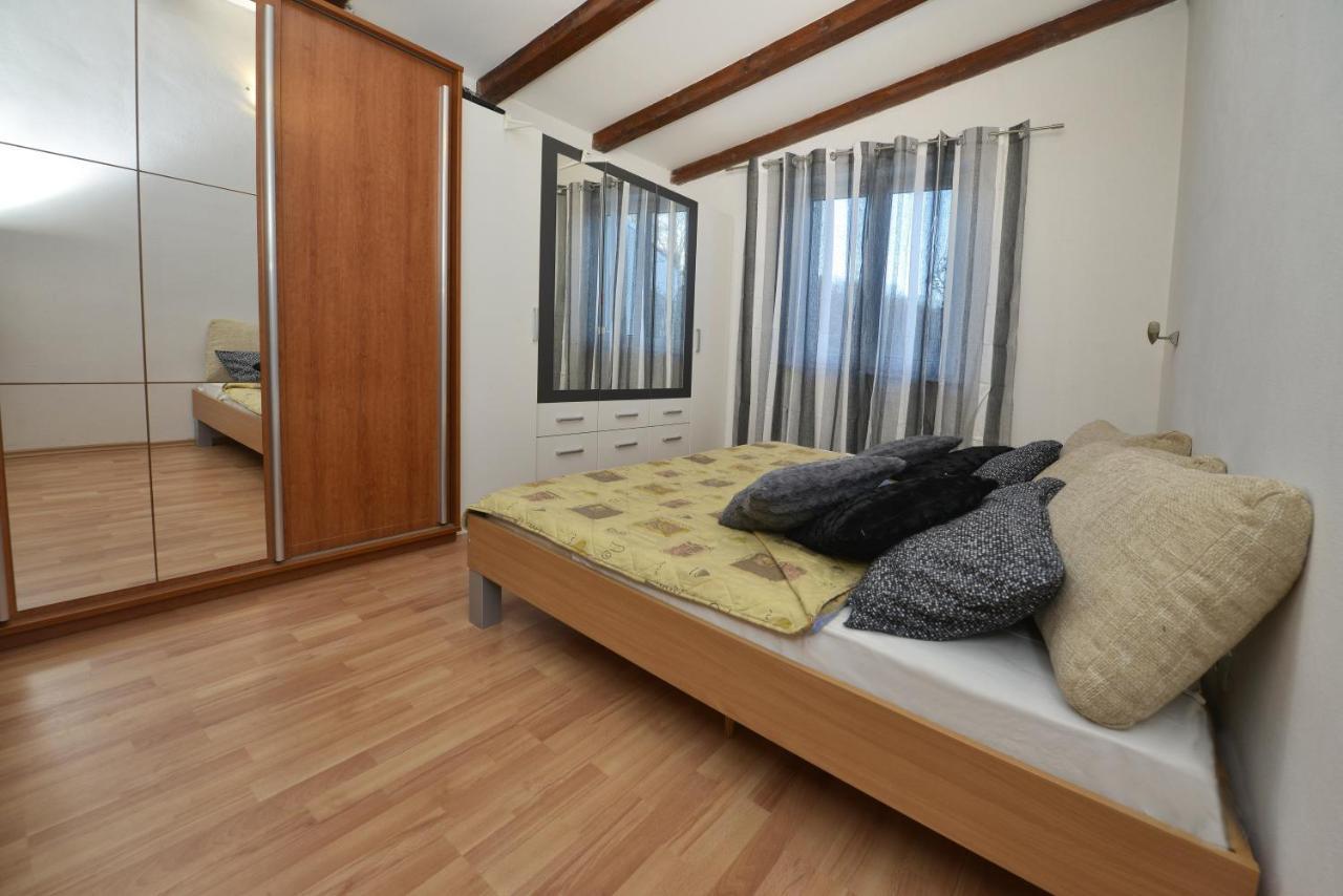 Villa Kristina Funtana Kültér fotó